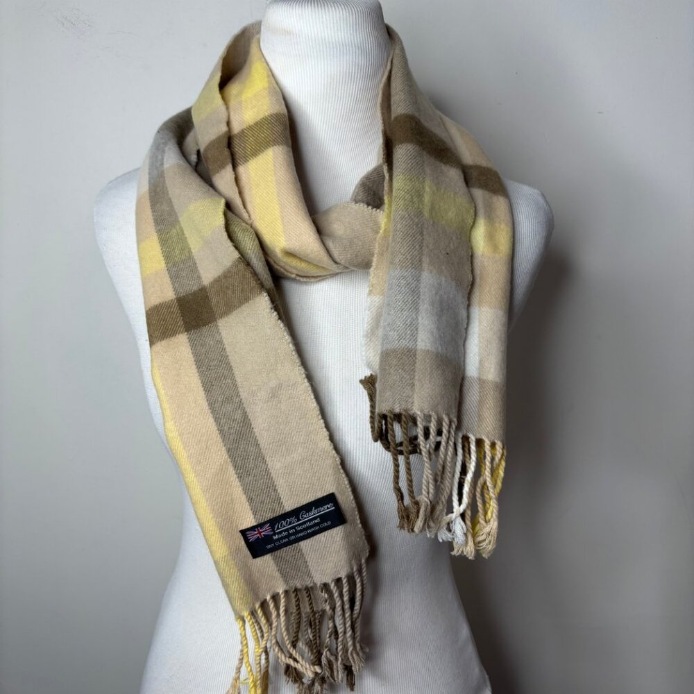 100% Cashmere Made in Scotland Plaid Check Beige Camel Yellow Fringe Scarf - Picture 1 of 6